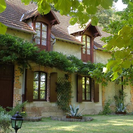 Le Chalet Montegut Coulandon Екстер'єр фото