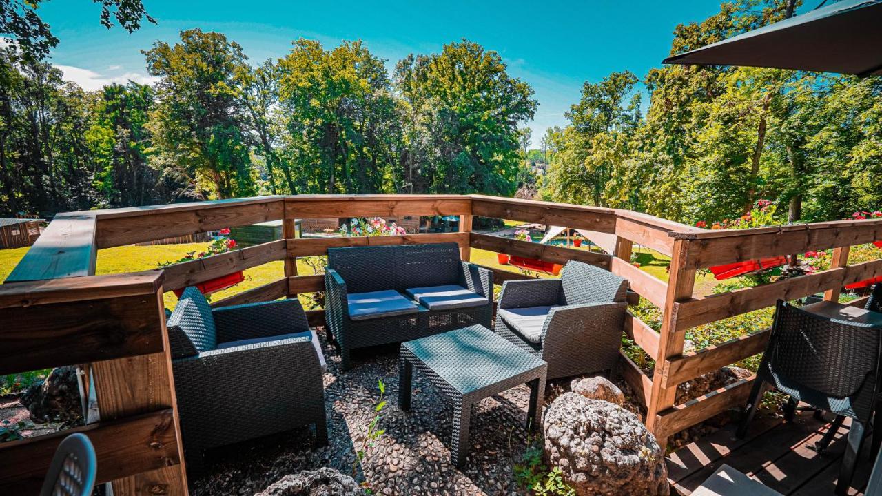 Le Chalet Montegut Coulandon Екстер'єр фото